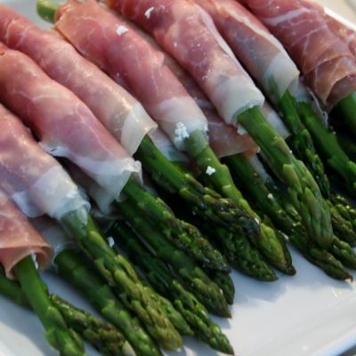 Drunken Asparagus with Feta and Prosciutto #SundaySupper